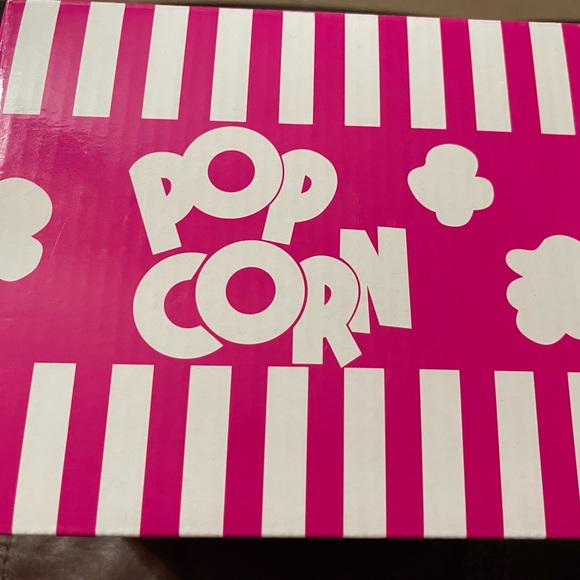 Micro-pop Popcorn Popper . Fushia color - Picture 7 of 8